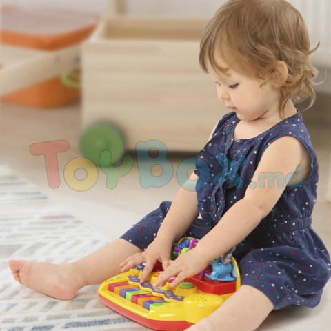Kiddieland 033423  Музыкальная игрушка Зверята на качелях