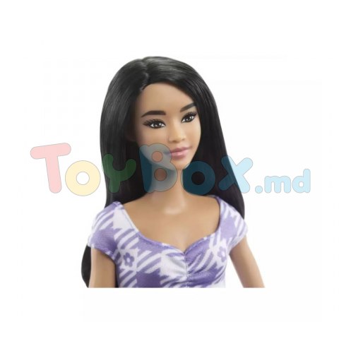 Barbie HPF75 Papusa Fashionista in rochie decupata